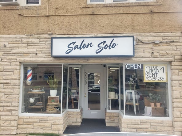 Salon Station For Rent