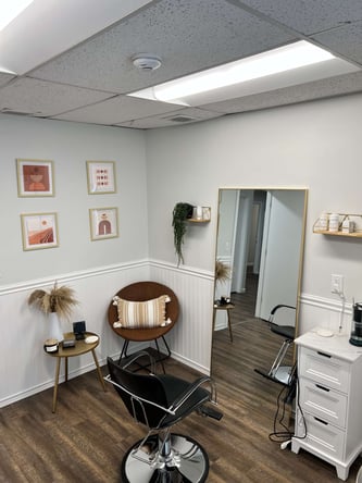 Salon Suite in Foxboro MA