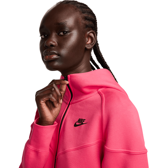 Nike tech fleece w deals