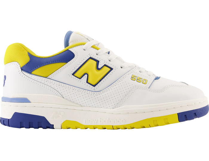New Balance White 550 Sneaker Size 2039100019