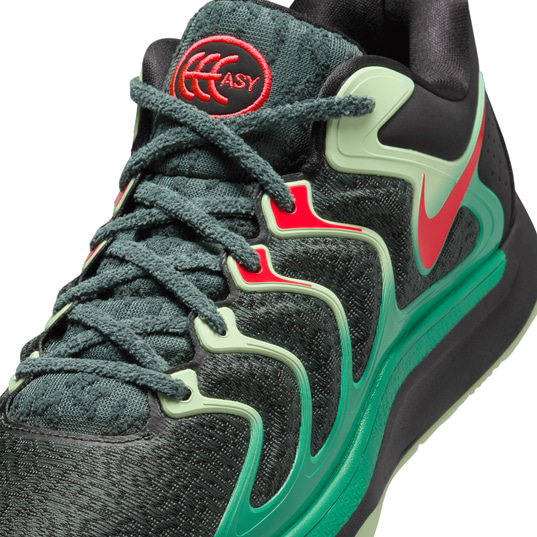 Big size nike shoes shop