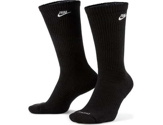 nike everyday cush crew socks