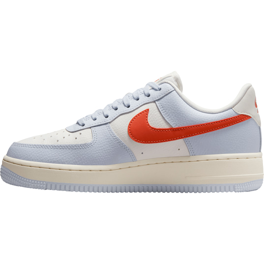 Air Force 1 07 LV8 Sneaker