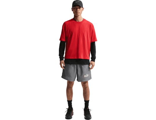 Produktgalerie, 1 of 5, Nike Sportswear Club Woven Flow Short Grau F084