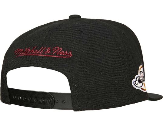 Mitchell and Ness NBA Miami Heat ChampionsSnapback Cap Black - 16
