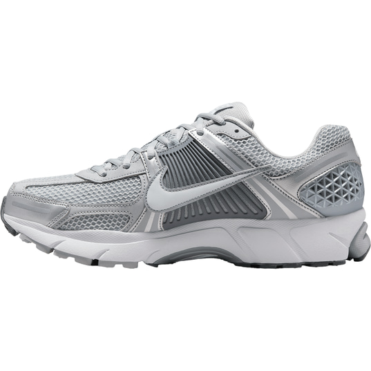 Nike zoom vomero men's clearance top