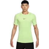Nike Dri-Fit Tight T-Shirt Grün F360