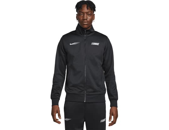 Nike Standard Issue Jacket Black C010 - 52.95 € | Available at KICKZ