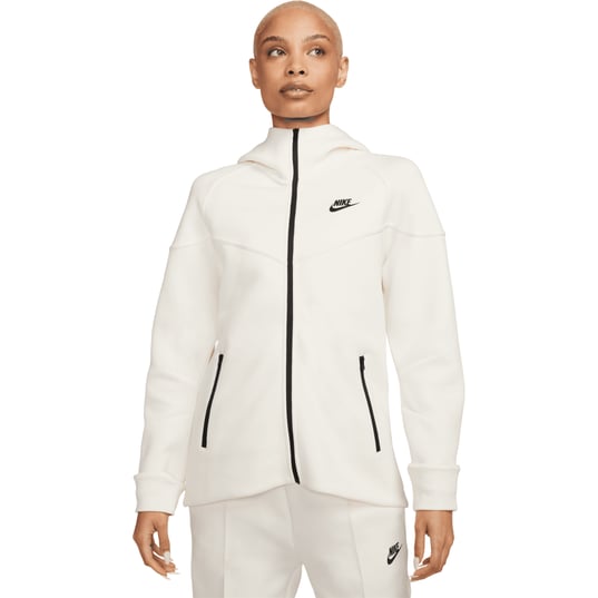 Nike tech fit jacket hotsell