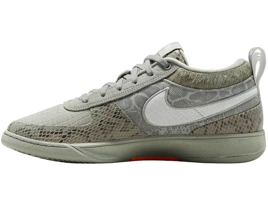 Nike Book 1 Premium Schwarz F002 - 111.95 € | Available at KICKZ