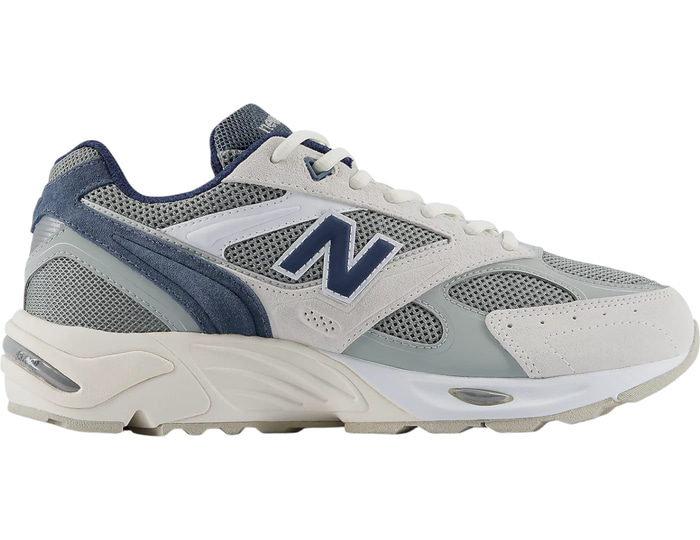 New Balance 880r Women's Sneakers - Grey - Size 7 - Leather