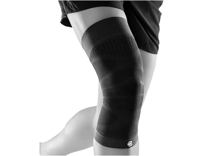 Bauerfeind Black Sports Compression Knee Bandage Medium