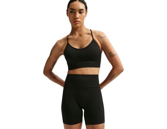 Product gallery, 1 of 5, Nike Seamless High Rise 5" Court Femmes Noir C010