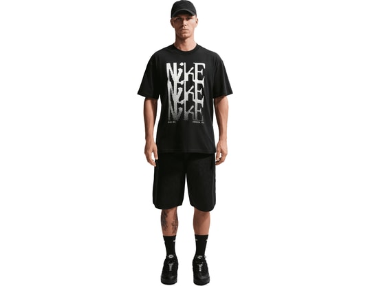Produktgalerie, 1 of 5, Nike Sportwear T-Shirt Schwarz F010