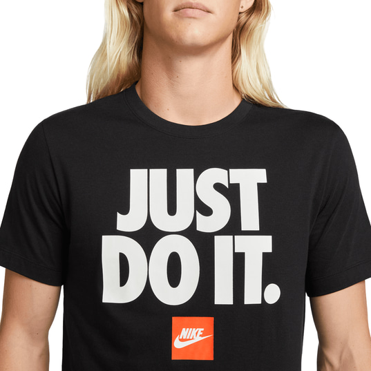 Nike shirt outlet deals