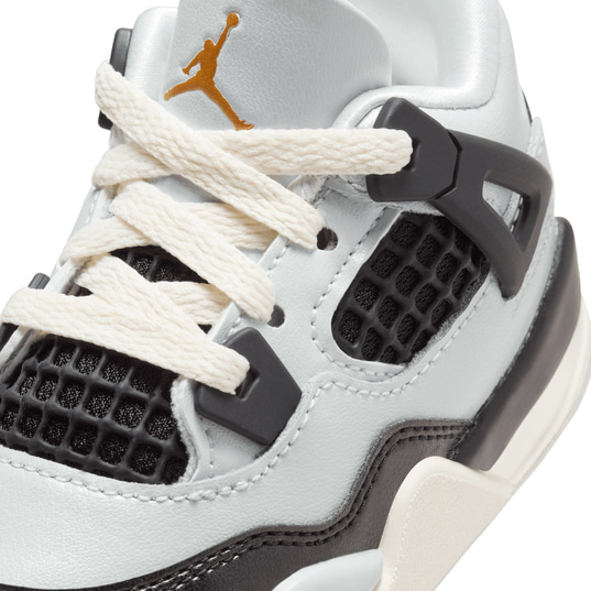 Retro 4 jordans kids hot sale