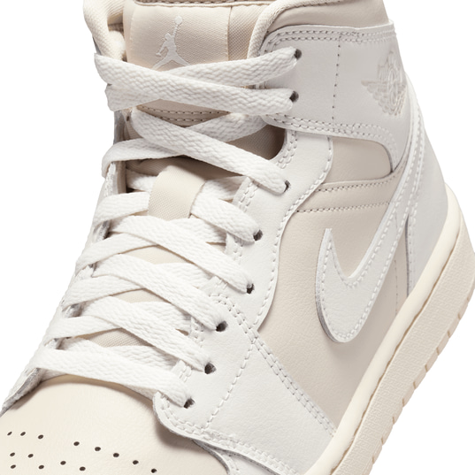 Jordan WMNS AIR JORDAN 1 MID Shoes Sneakers Leisure Women s