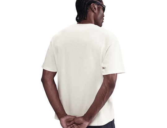 Nike Everyone Watches Womens Sports T-Shirt Beige F133 44,95