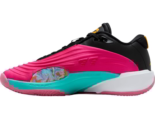 Jordan Luka 3 Pink C600 - 102.95 € | Available at KICKZ