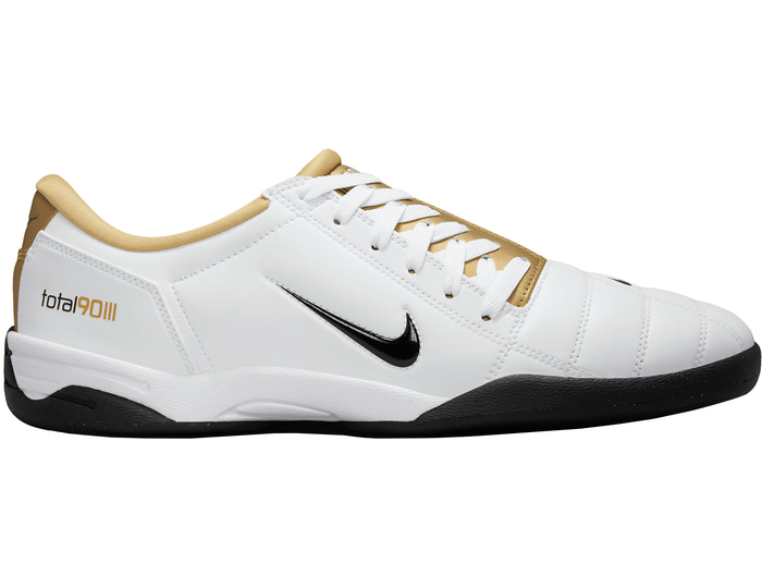 Nike White Total 90 Iii Sp C101