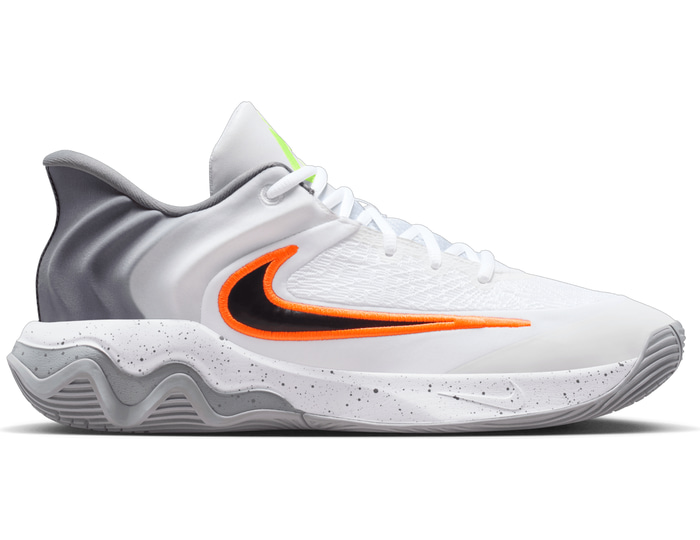 Nike White Giannis Immortality 4 C102