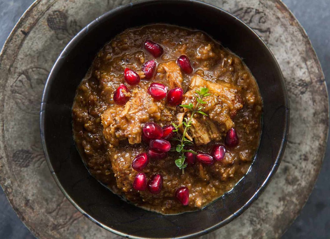 Fesenjoon (pomegranate+walnut stew+choice protein)