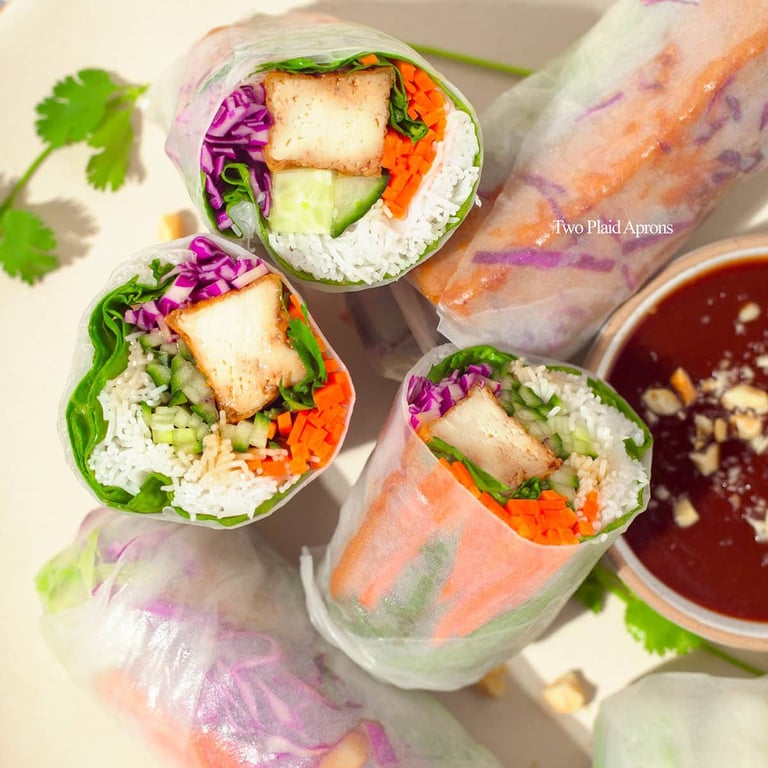 Spring Rolls (tofu, shrimp)