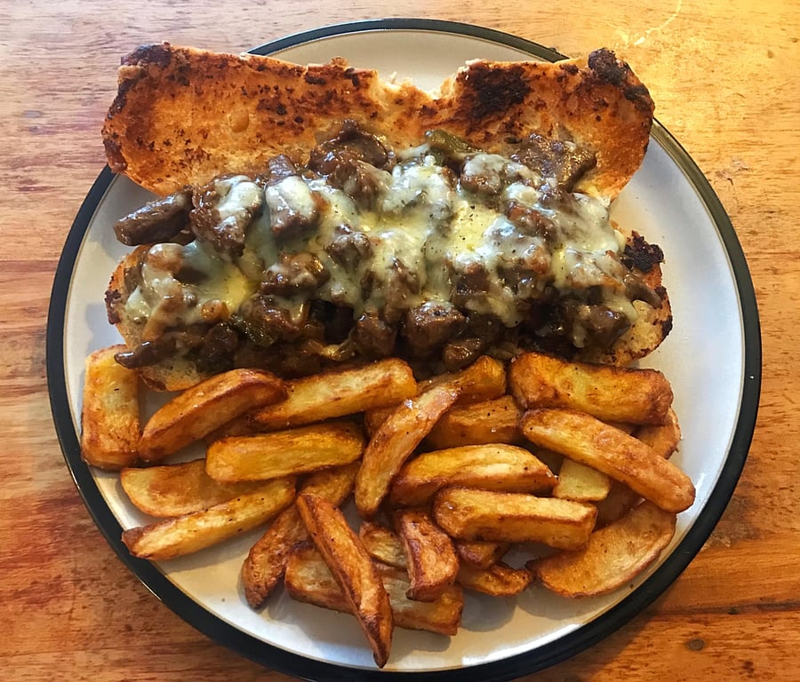 Philly cheesesteaks homemade potato chips