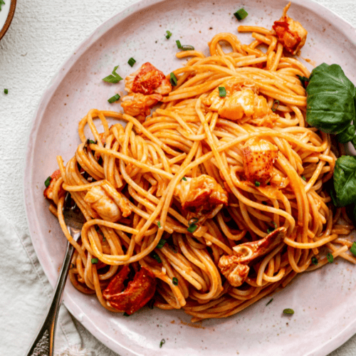 Spaghetti with lobster sauce