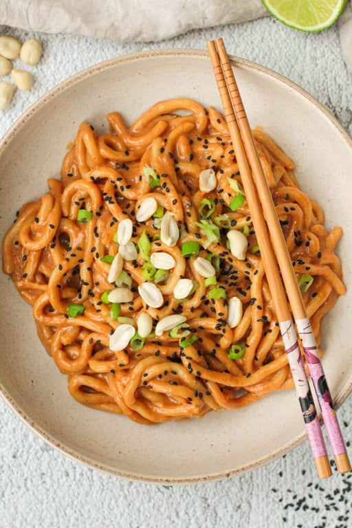 Udon peanut and soy sauce