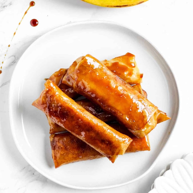 Turon (Crispy Banana Sugar Rolls)