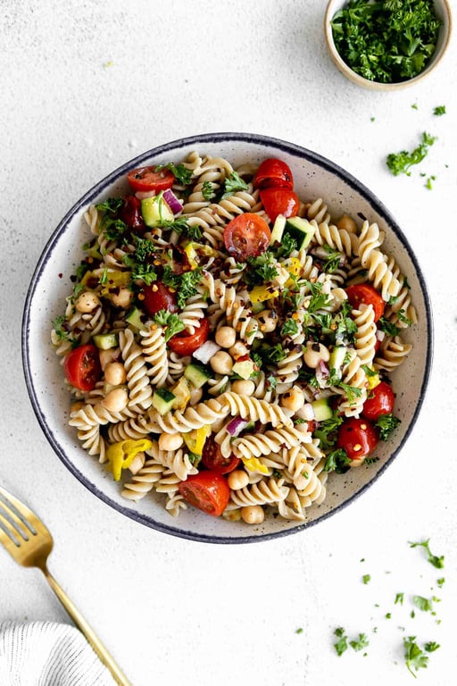 Chickpea pasta salad cold