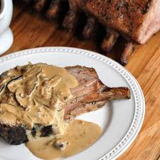 Rack of pork w/creamy raisin scotch gravy