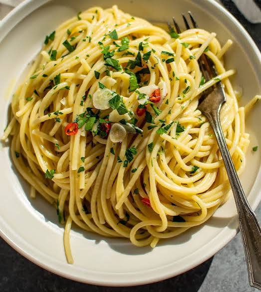 pasta a aglio e olio