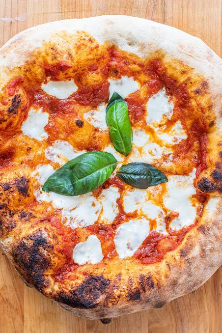 Margarita pizza