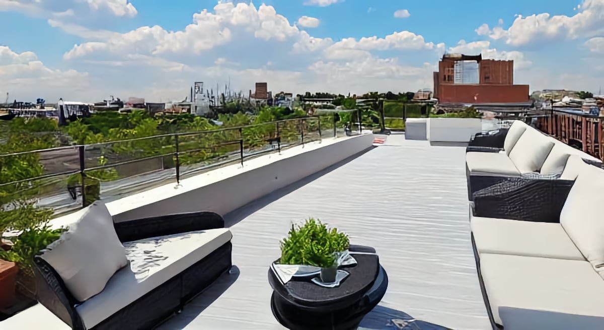 Roof Deck