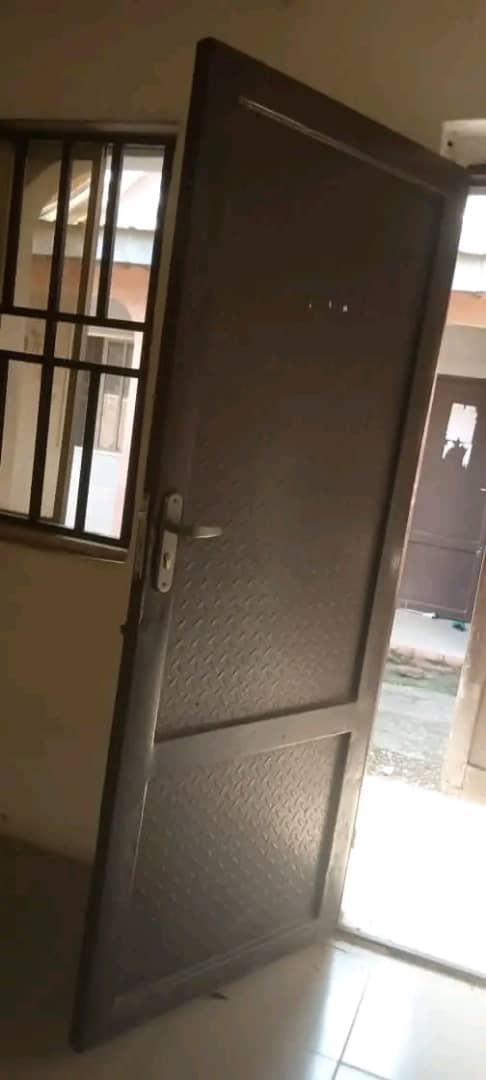 villa suite near Rev. Fr. Moses Orshio Adasu University, Makurdi