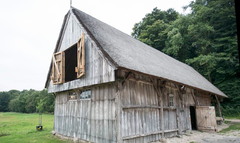 Vergaderen hooischuur Egheria