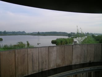 Vogeluitkijkhut; Uitkijkhut 