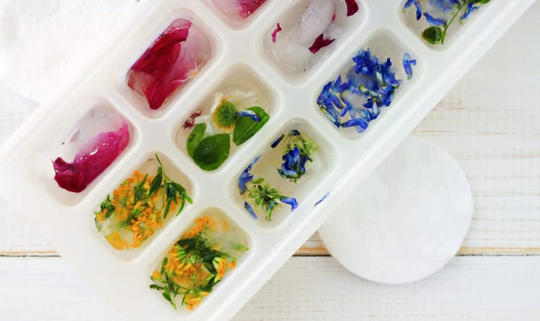 ijsblokjes maken met bloemen