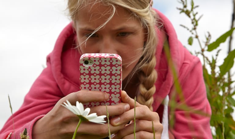 Foto's bloemen maken met mobiel