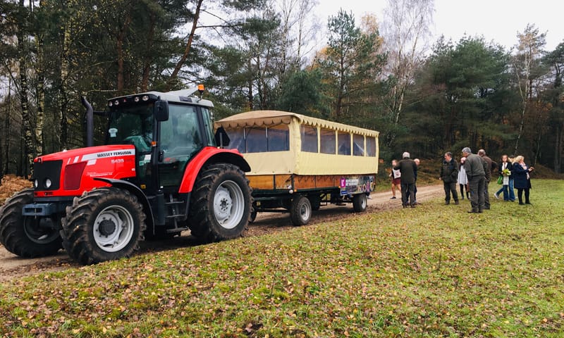 Huifkar met tractor Loenen Veluwe