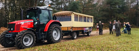 Huifkar met tractor Loenen Veluwe