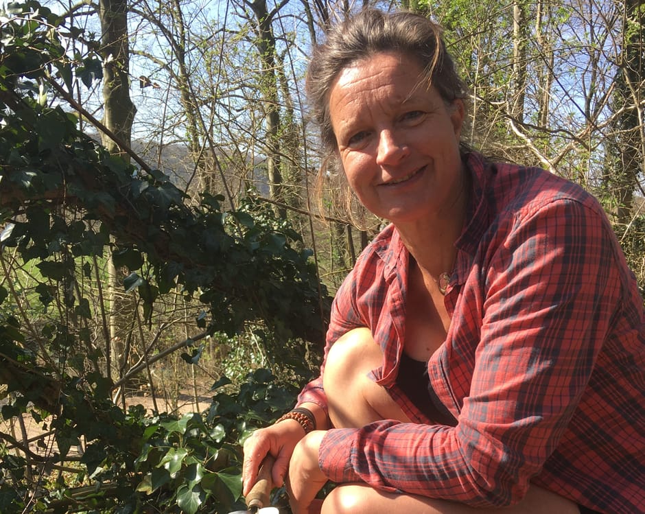 Mathiska in haar tuin