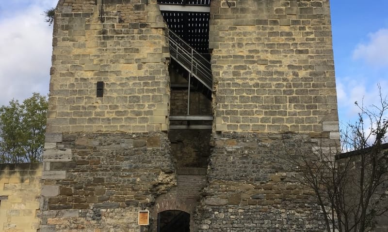 De donjon van de Lichtenberg