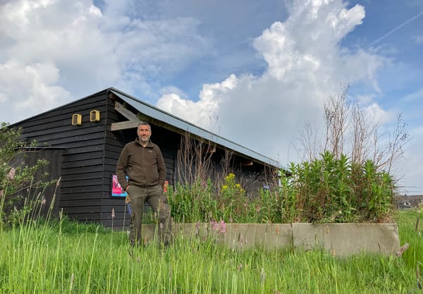 Boswachter Maurice Kruk voor Melkschuur Zuidpolder