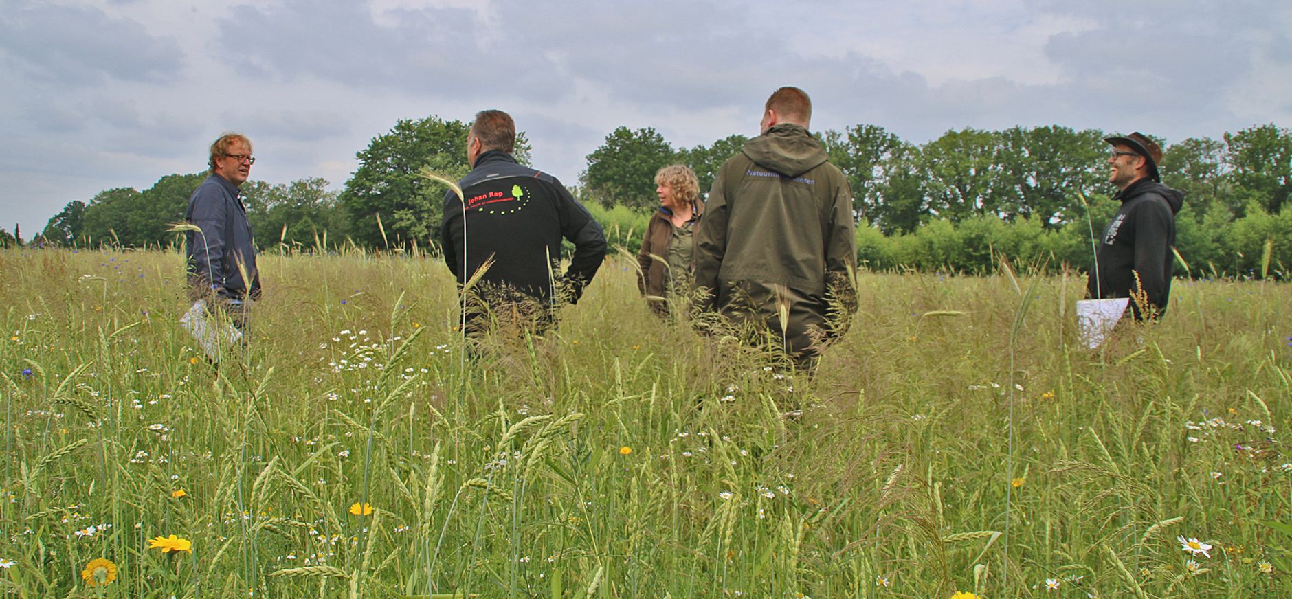 Pleegakkers bedreigde akkerflora IJsselvallei en Planken Wambuis