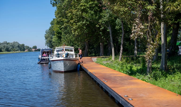 Aanlegsteiger De Overtuin Buitenplaats De Tempel