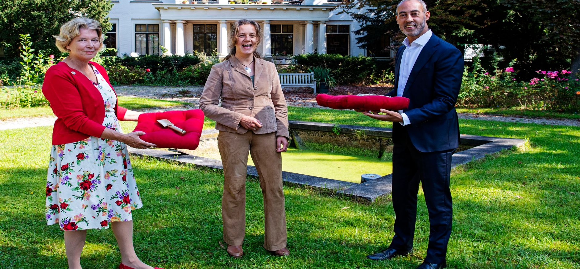 Overhandiging Buitenplaats De Tempel