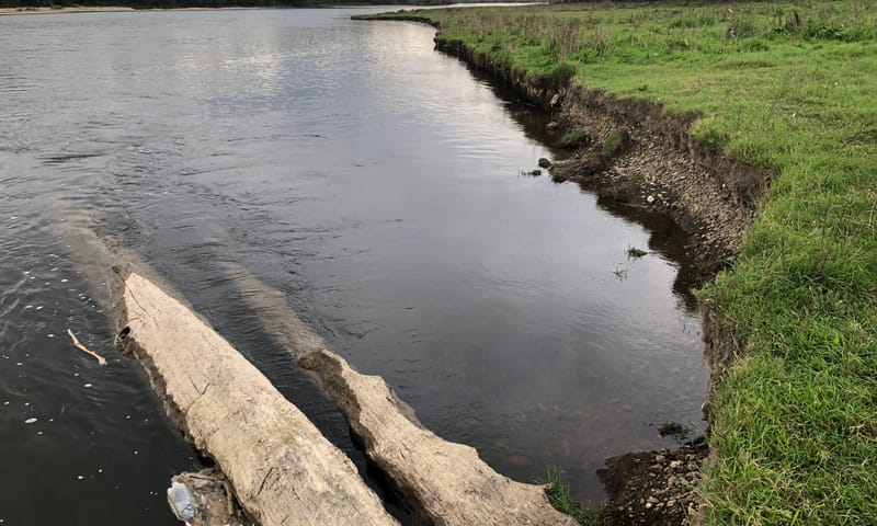 Steilrand Meers naar zomerhoogwater